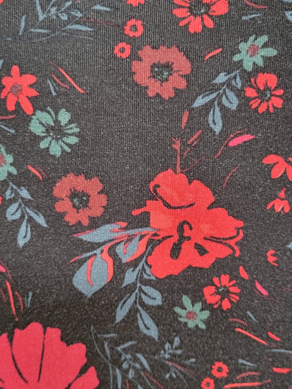 Penningtons Black Long-Sleeve Floral Mock Neck Top with Red and Pink Blooms - Picture 3 of 4